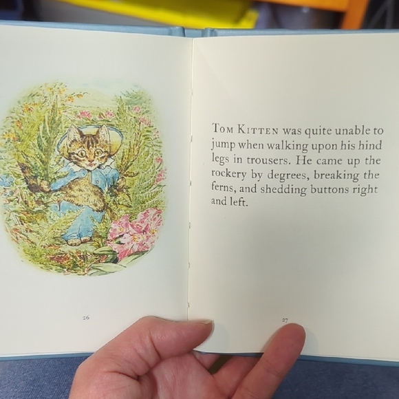 'The Tale of Tom Kitten' Blue Book - Picture 6 of 6